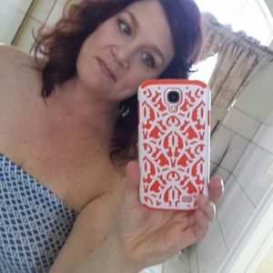 Meet your Posher, Melisa